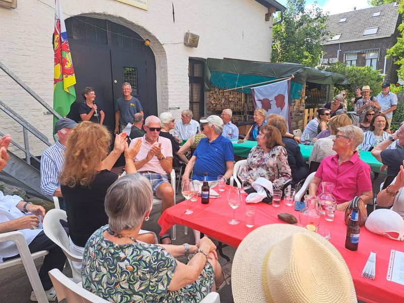 Zomerbarbecue Buurtvereniging De Put